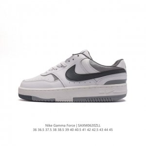 耐克 Nike Gamma Force 防滑减震耐磨低帮复古运动鞋休闲板鞋，Nike Gamma Force 运动鞋采用分层设计，混搭天然皮革和合成材质，焕新经