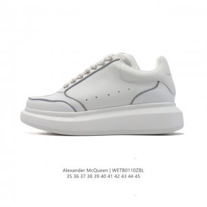 公司级 Alexandermcqueen 亚历山大 麦昆mcq 运动小白鞋厚底增高闪尾光滑牛皮平底鞋休闲鞋 时尚男女板鞋潮运动鞋 ，火爆到大街小巷无人不知，无人
