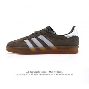 阿迪达斯 Adidas Originals Gazelle Indoor复古三叶草防滑透明橡胶板鞋经典运动鞋。这款经典鞋,忠于原版设计,缀撞色三条纹和鞋跟饰片。