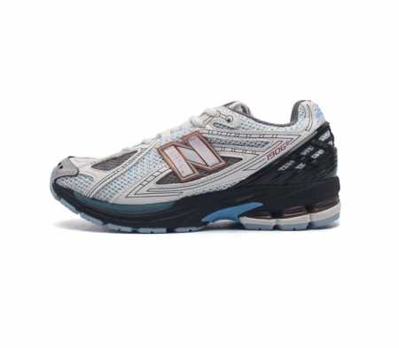 新百伦 New Balance M 6系列 复古运动鞋单品宝藏老爹鞋款 作为nb最经典的档案鞋型之一 与 2一样 6有着nb最成熟的技术加持和复古款式 而本次推 - 点击图像关闭
