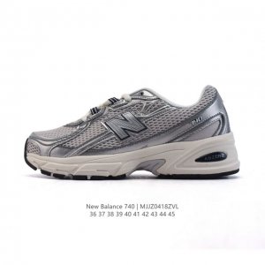 公司级 New Balance Mr740 Nb新百伦系列复古老爹风休闲运动慢跑鞋。采用轻质牛剖革拼接透气网眼衬垫织物鞋面材质 T-Beam大底提供足步弓支撑