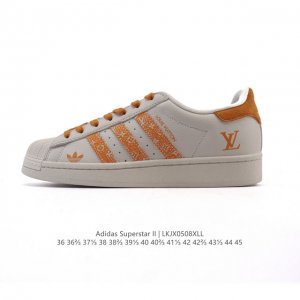 公司级 阿迪达斯 Adidas Superstar 2025年新款鞋子 路易威登联名 蛇年新款经典贝壳头系列 新款休闲板鞋潮流男女士运动鞋 。鞋面柔软皮革拼接材