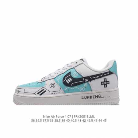 耐克 Nike Air Force 1 '07 Low 空军一号含气垫 低帮百搭厚底增高休闲运动板鞋。柔软、弹性十足的缓震性能和出色的中底设计，横跨复古与现代的 - 点击图像关闭