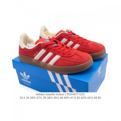 阿迪达斯 Adidas Originals Gazelle Indoor复古三叶草防滑透明橡胶板鞋经典运动鞋。这款经典鞋,忠于原版设计,缀撞色三条纹和鞋跟饰片。