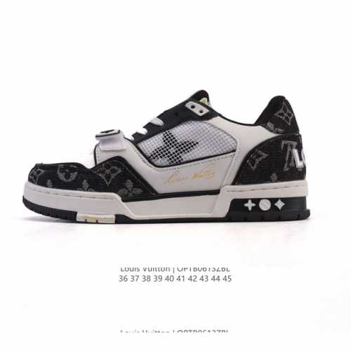 公司级 路易威登 Louis Vuitton Lv路易威登板鞋 时尚运动鞋潮厚底增高男女鞋。舒适防滑底和百搭性霸屏整个时尚娱乐圈，细节调整完美主义！采用柔软皮革