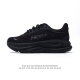 Hoka畅行无阻 Hoka One One Bondi 9 舒适百搭耐磨轻便 低帮跑步鞋 男女同款。Bondi 9 最显著的变化在于其鞋底单元，原本扎实可靠的鞋