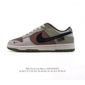 公司级 耐克 Nike Dunk Low Retro 运动鞋复古板鞋。作为 80 年代经典篮球鞋款，起初专为硬木球场打造，后来成为席卷街头的时尚标杆，现以经典细