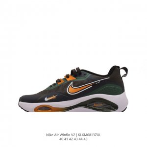 耐克 Nike Zoom Winflo V2 跑步鞋搭载工程网眼设计，巧妙结合 Flywire 飞线，为你全程缔造轻盈透气感受和手套般的出色贴合体验。Nike