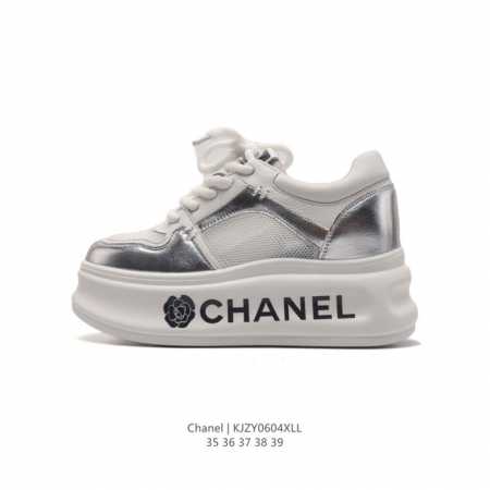 Chanel 女鞋 香奈儿2023最新款休闲潮流运动板鞋 经典四季通吃款 厚底增高小白鞋 网红博主小姐姐们的挚爱 社交平台的各种夸赞 人气超高质感透气超级春夏 - 点击图像关闭