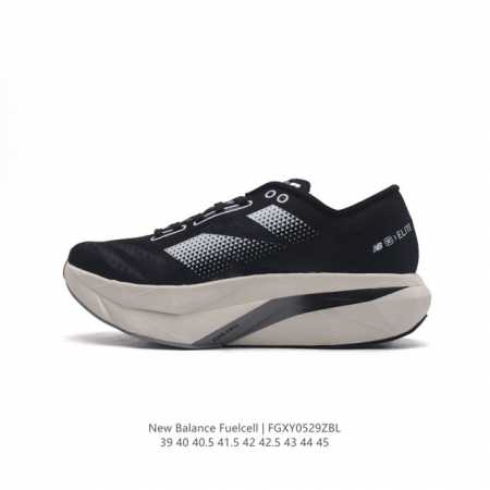 新百伦 [New Balance] Fresh Form 男士运动鞋 厚底增高跑鞋，这款跑鞋不仅有着以大数据为基础的fresh Foam虎蜂大底，还有着独创的h - 点击图像关闭