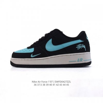 耐克 Nike Air Force 7 Low 2025新年新款 空军一号含气垫 小白鞋 低帮百搭厚底增高休闲运动板鞋。柔软、弹性十足的缓震性能和出色的中底设计