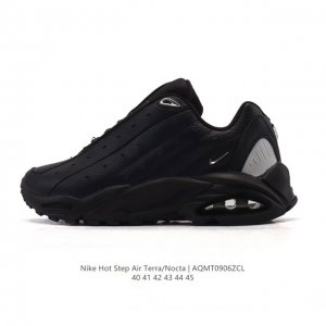 耐克 Nike Hot Step Air Terra Nocta 男士运动鞋气垫缓震篮球鞋。小金属钩细节 说唱歌手Drake携手子品牌Nocta与Nike一起推