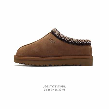 公司级 UGG 棉拖 雪地靴 俏皮可爱的百变造型， 美国轻奢品牌UGG 平底系列冬季羊毛一体雪地休闲保暖毛毛家居包头棉拖鞋。官方同步包装 检验标 材料采用原厂防 - 点击图像关闭