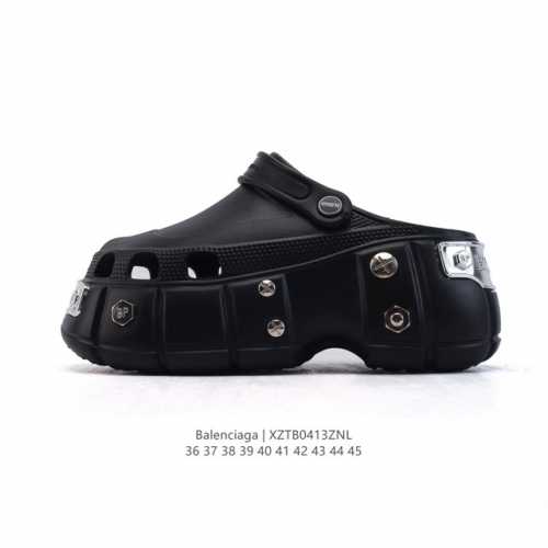 公司级Balenciaga 巴黎世家 男女士厚底增高包头凉拖鞋 沙滩鞋 走秀新款洞洞鞋休闲凉鞋 类型：男女鞋 Size：36-45 编码：Xztb0413Znl