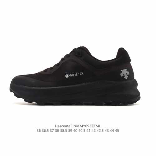新品公司级 Descente 迪桑特Urban Outdoor系列男款Traxis运动休闲鞋夏季新品。迪桑特的Core-Tex面料，轻薄又坚固，防水透气还防风，