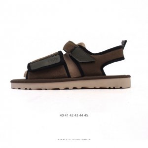 公司级 Ugg 男士凉鞋 新款上新啦 时尚百搭单品凉鞋沙滩鞋 魔术贴 一脚蹬凉拖鞋 潮流元素宽版弹力后跟带设计 在休闲拖鞋和舒适便鞋中任意切换 尺码 40-45