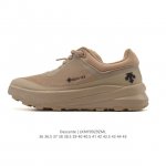 新品公司级 Descente 迪桑特Urban Outdoor系列男款Traxis运动休闲鞋夏季新品。迪桑特的Core-Tex面料，轻薄又坚固，防水透气还防风，