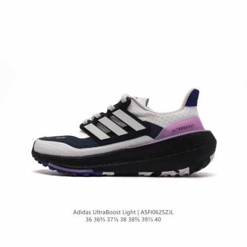 阿迪达斯 .老爹鞋 全新ADIDAS ULTRA LIGHT BOOST 系列超轻升级，10周年新一代缓震运动跑鞋。在阿迪达斯BOOST跑鞋面世十周年之际，阿迪