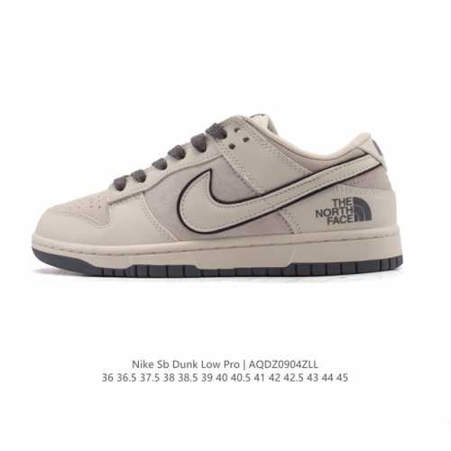 特价 耐克 Nike Dunk Low Retro 运动鞋复古板鞋。作为 80 年代经典篮球鞋款，起初专为硬木球场打造，后来成为席卷街头的时尚标杆，现以经典细节