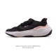 新品 阿迪达斯的中性 轻运动 Climawarm Cruiser Shoes跑步运动鞋，是采用Climawarm保暖技术的实用型跑步鞋，Climawarm Cr