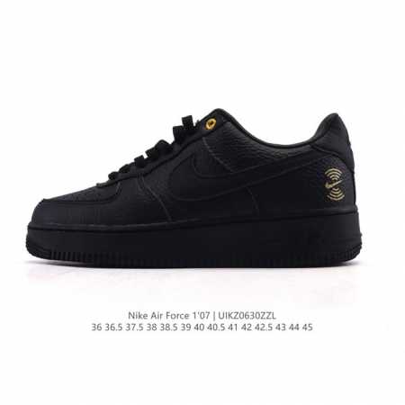 耐克 Nike Air Force 1 '07 Low 空军一号含气垫 小白鞋 低帮百搭厚底增高休闲运动板鞋。柔软、弹性十足的缓震性能和出色的中底设计，横跨复古 - 点击图像关闭