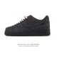 耐克 Nike Air Force 1 '07 Low 空军一号含气垫 低帮百搭厚底增高休闲运动板鞋。柔软、弹性十足的缓震性能和出色的中底设计，横跨复古与现代的