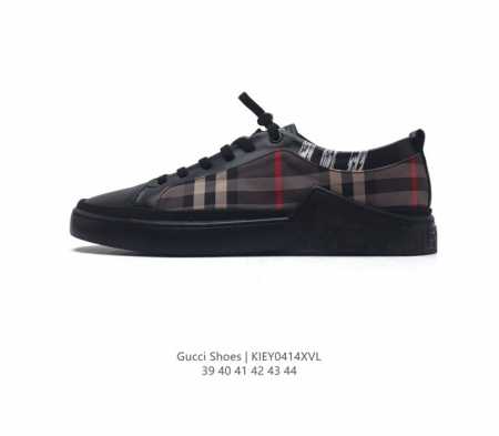 Gucci古驰2024新品 潮款休闲男士高帮靴 英伦风 原单鞋面复刻 超显档次！原厂特供橡胶底，版型简单大方 鞋面精片经过人工精心设计 鞋型饱满，立体感十足 超 - 点击图像关闭
