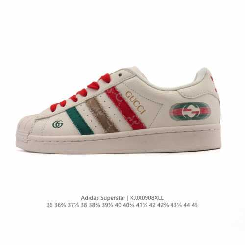 公司级 阿迪达斯 Adidas Superstar 2025年新款鞋子 经典贝壳头系列 新款休闲板鞋潮流男女士运动鞋 。鞋面皮革拼接材质 标志性的贝壳鞋头，简约