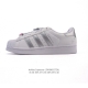 真标 阿迪达斯 Adidas Superstar 2025年新款鞋子 蛇年新款经典贝壳头系列 新款休闲板鞋潮流男女士运动鞋 鞋面柔软皮革拼接材质 标志性的贝壳鞋