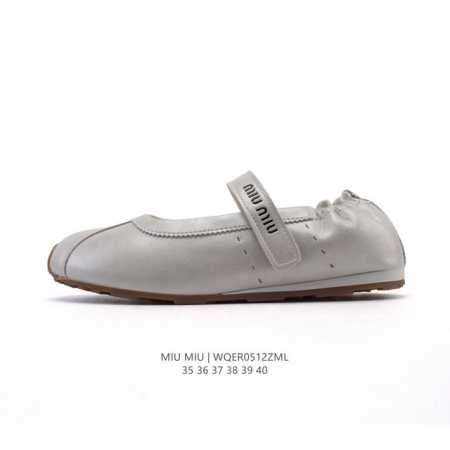 新品公司级 Miu Miu 韩系欧若拉百搭 运动甜妹风 舞蹈鞋 玛丽珍鞋 2.5Cm 女 魔术贴复古时尚百搭软底舒适 公主鞋 Miumiu2025S新款复古玛丽 - 点击图像关闭