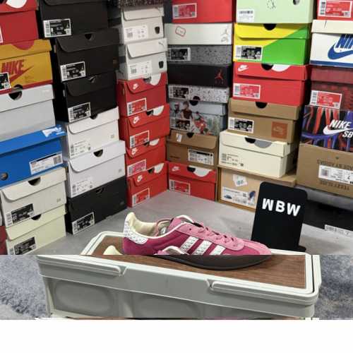 特价福利 ad Gazelle Indoor Trainers 羚羊内训系列低帮复古百搭休闲运动德训风板鞋 90年代经典的复刻版 自60年代以足球训练鞋面世以来