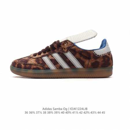 真标 阿迪达斯 德训鞋 经典复古低帮休闲运动慢跑鞋wales Bonner X Adidas 2024 全新秋冬系列联名鞋款 经典运动板鞋。该鞋超大鞋舌采用皮革 - 点击图像关闭