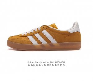 阿迪达斯 Adidas Originals Gazelle Indoor 复古三叶草防滑透明橡胶板鞋经典运动鞋 这款经典鞋,忠于原版设计,缀撞色三条纹和鞋跟饰片