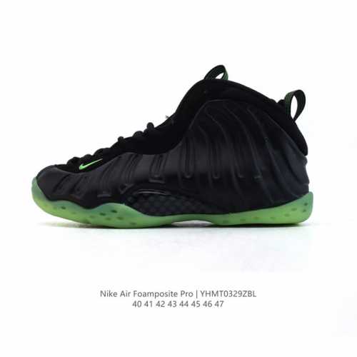 公司级 耐克 Nike 耐克喷泡 Air Foamposite Pro 实战运动篮球鞋,它依然代表了当时球鞋生产工艺的顶点,国内的鞋迷因为Pro的谐音,也将其称