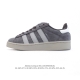 Adidas阿迪达斯.三叶草Campus 00S 面包鞋复古休闲板鞋。千禧回潮！Adidas Campus 00S 经典再现！面包化的Campus鞋款在今年受到