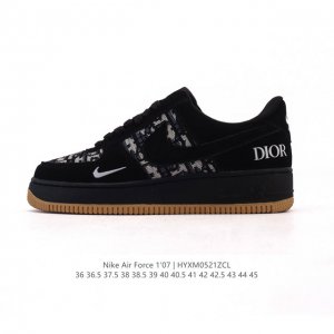 耐克 Nike Air Force 1 '07 空军一号男女子运动鞋复古篮球鞋 巧妙结合复古美学和新潮魅力 旨在致敬 40 年来风靡世界的元年款篮球鞋 皮革织物