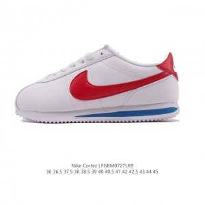 Nike Classic Cortez Nylon 耐克阿甘鞋 超大鞋舌 男女子运动鞋，秉承元年款经典风格，糅合防水鞋面设计，令双足保持干爽舒适。防水锦纶鞋面强