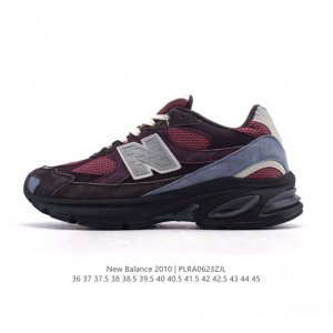 公司级 新百伦 New Balance2010英产做旧鞋款纯色绒运动鞋 厚底增高老爹鞋。此复刻经典鞋款，加入当下大热的户外元素，以曾经篮球鞋款型式样加以打造鞋款