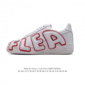 公司级 耐克 Nk Air Force 1'07 Low 联名款 3M反光 空军一号低帮休闲板鞋 ，鞋款鞋身以一袭紫色为主调，搭配皮革材质打造。外侧分别饰有 S