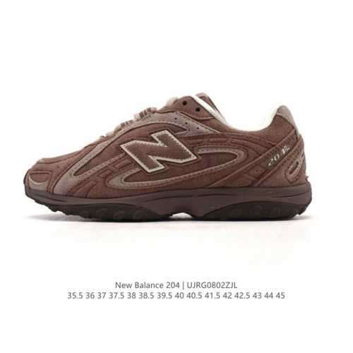 新品 新百伦 2025年新款 New Balance 204L 2025年夏季登场：复古薄底鞋重塑都市运动美学时尚运动跑步鞋，以复古薄底设计与室内足球鞋灵感，打