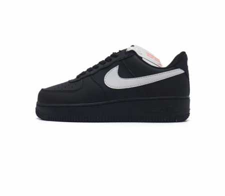 耐克 Nike Air Force 1 07 空军一号 Af 1 低帮厚底增高百搭休闲运动板鞋 柔软 弹性十足的缓震性能和出色的中底设计 横跨复古与现代的外型结 - 点击图像关闭