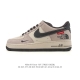 耐克 Nike Air Force 1 '07 Low 空军一号含气垫 小白鞋 低帮百搭厚底增高休闲运动板鞋。柔软、弹性十足的缓震性能和出色的中底设计，横跨复古