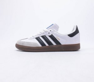真标阿迪达斯Adidas三叶草 Originals Samba Vegan OG桑巴舞系列绅士德训足球百搭皮革板鞋 货号 FX9042 尺码 见图
