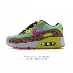 nike耐克运动鞋 Air Max 90 健身运动跑鞋休闲鞋 复古风十足！Air Max 90 作为 Nike 旗下最经典的鞋型之一，凭借着百搭的造型，获得众多