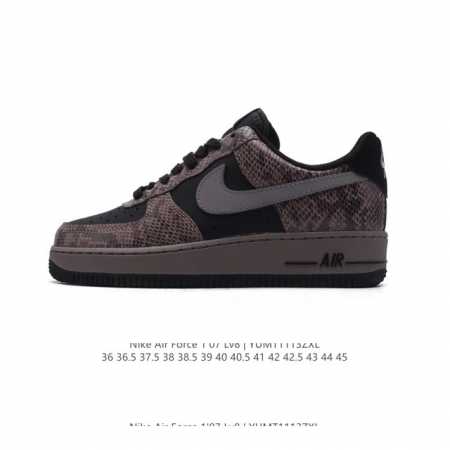 耐克 Nike Air Force 1 '07 Low 空军一号含气垫 低帮百搭厚底增高休闲运动板鞋。柔软、弹性十足的缓震性能和出色的中底设计，横跨复古与现代的 - 点击图像关闭