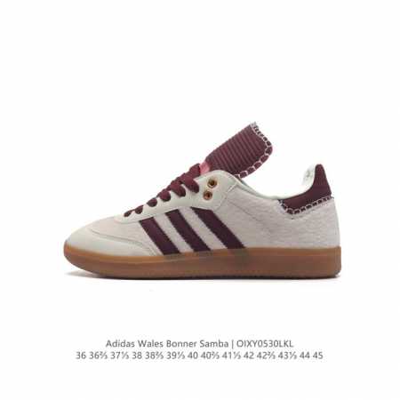 阿迪达斯 Adidas Samba新款 德训鞋 时尚休闲运动板鞋- Wales Bonner 的 Adidas Samba “Studded”亮相，Adidas - 点击图像关闭