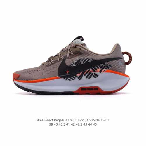 耐克 Nike Pegasustrail5男越野跑步鞋夏新款耐克飞马该鞋款搭载出众回弹的 Reactx 泡绵中底，多种地面，皆可轻松驾驭。采用别致设计。上脚潮鞋