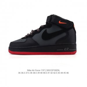 耐克 Nike Air Force 1 ‘07 空军一号 Af1 中帮魔术贴百搭休闲运动板鞋。Nike Air Force 1 '07 Mid 空军一号运动鞋集