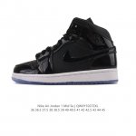 耐克 Nike Air Jordan 1 Mid 男女子篮球鞋时尚轻盈板鞋Aj1乔1运动鞋 乔丹一代 高帮复古休闲篮球鞋 。Air Jordan 1 Mid 搭