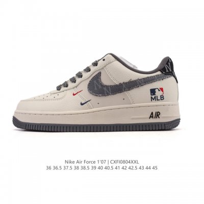 公司级 耐克 Nike Air Force 1 '07 Low 空军一号含气垫 小白鞋 低帮百搭厚底增高休闲运动板鞋。柔软、弹性十足的缓震性能和出色的中底设计，